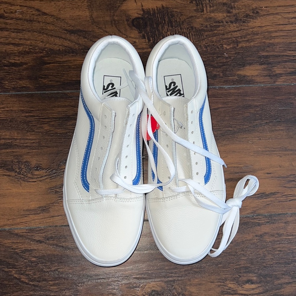 Vans Original - White with Royal blue stripe